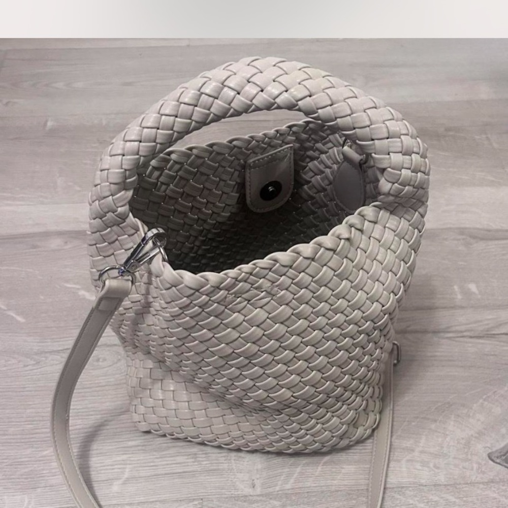 Cream Textured Shoulder Bag with Diamond Pattern